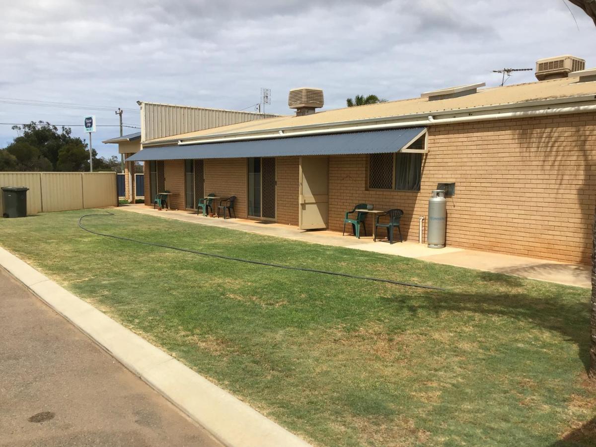 Rhodeside Lodge Geraldton Exterior foto